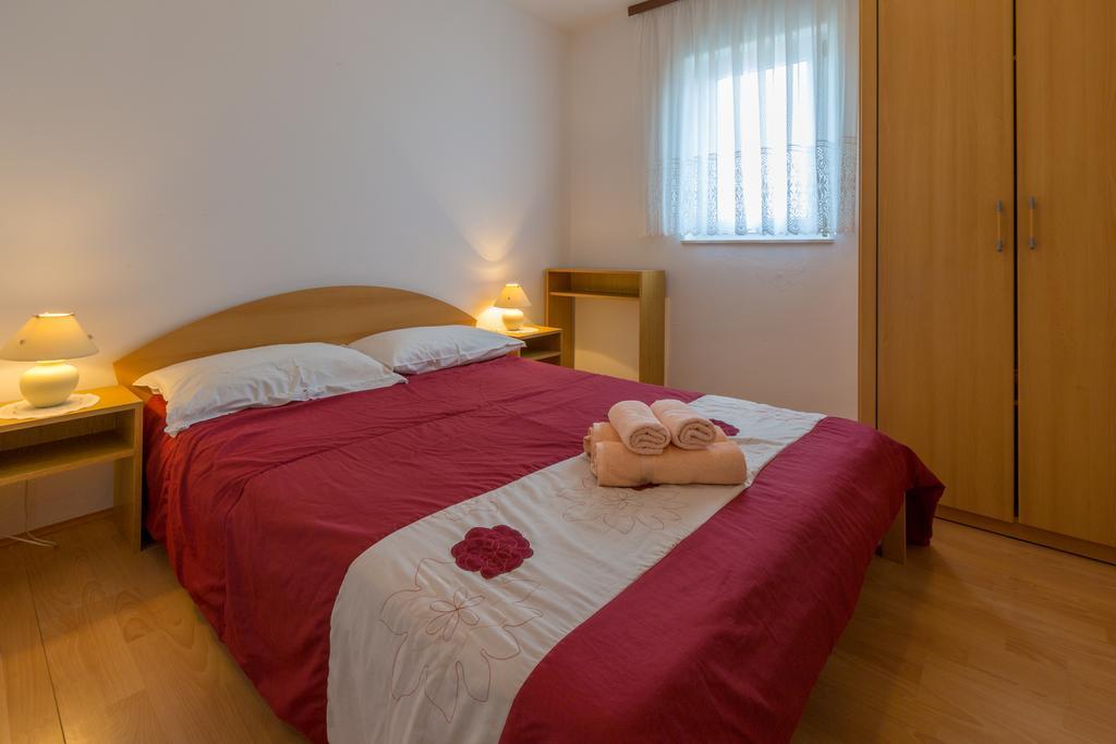 Apartments Marica Novi Vinodolski Bagian luar foto