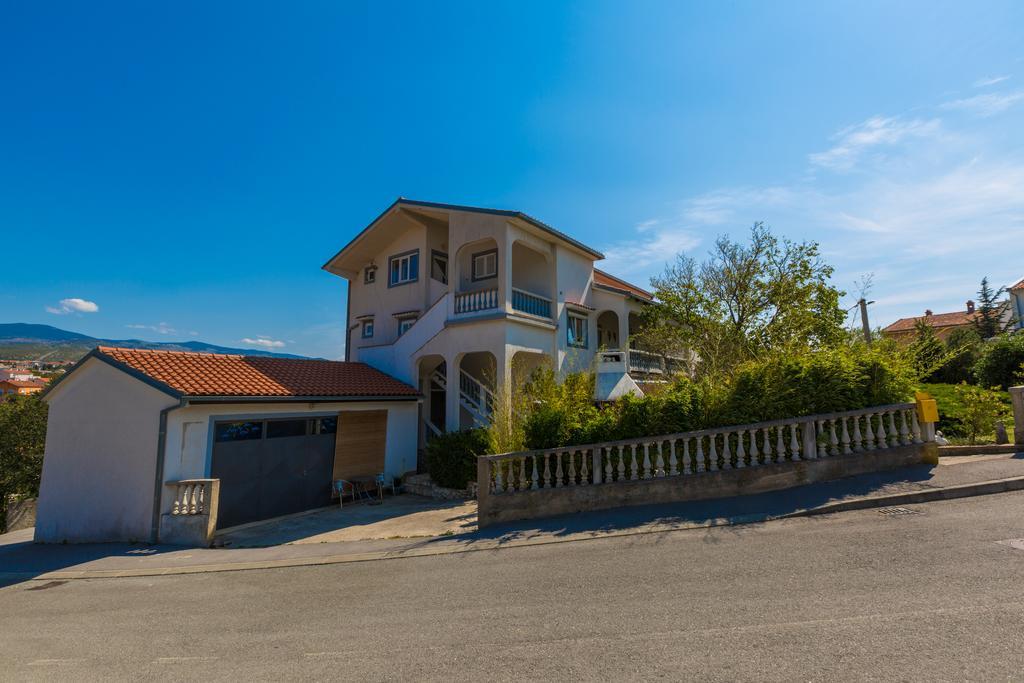 Apartments Marica Novi Vinodolski Bagian luar foto