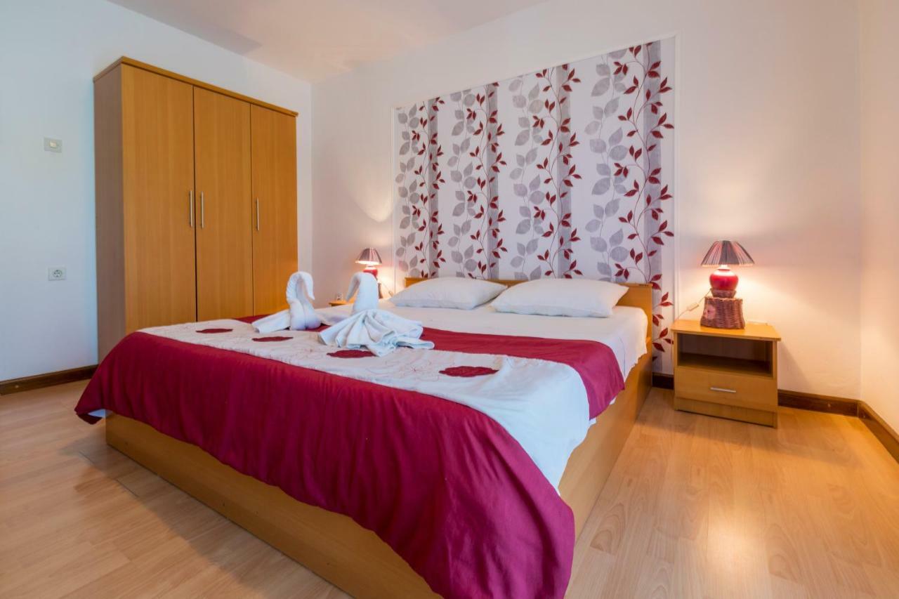 Apartments Marica Novi Vinodolski Bagian luar foto